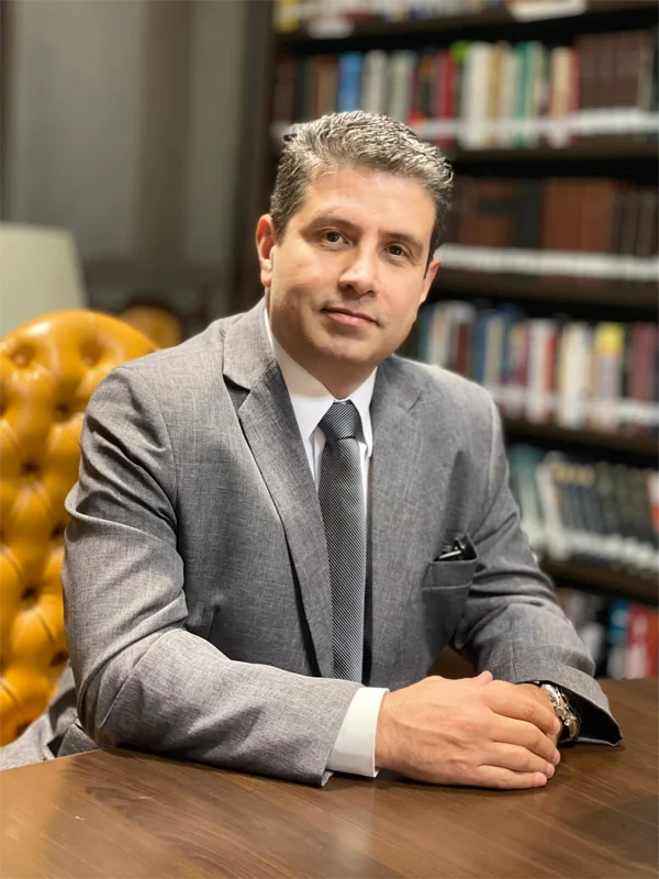 Dr. Aldrin Córpas